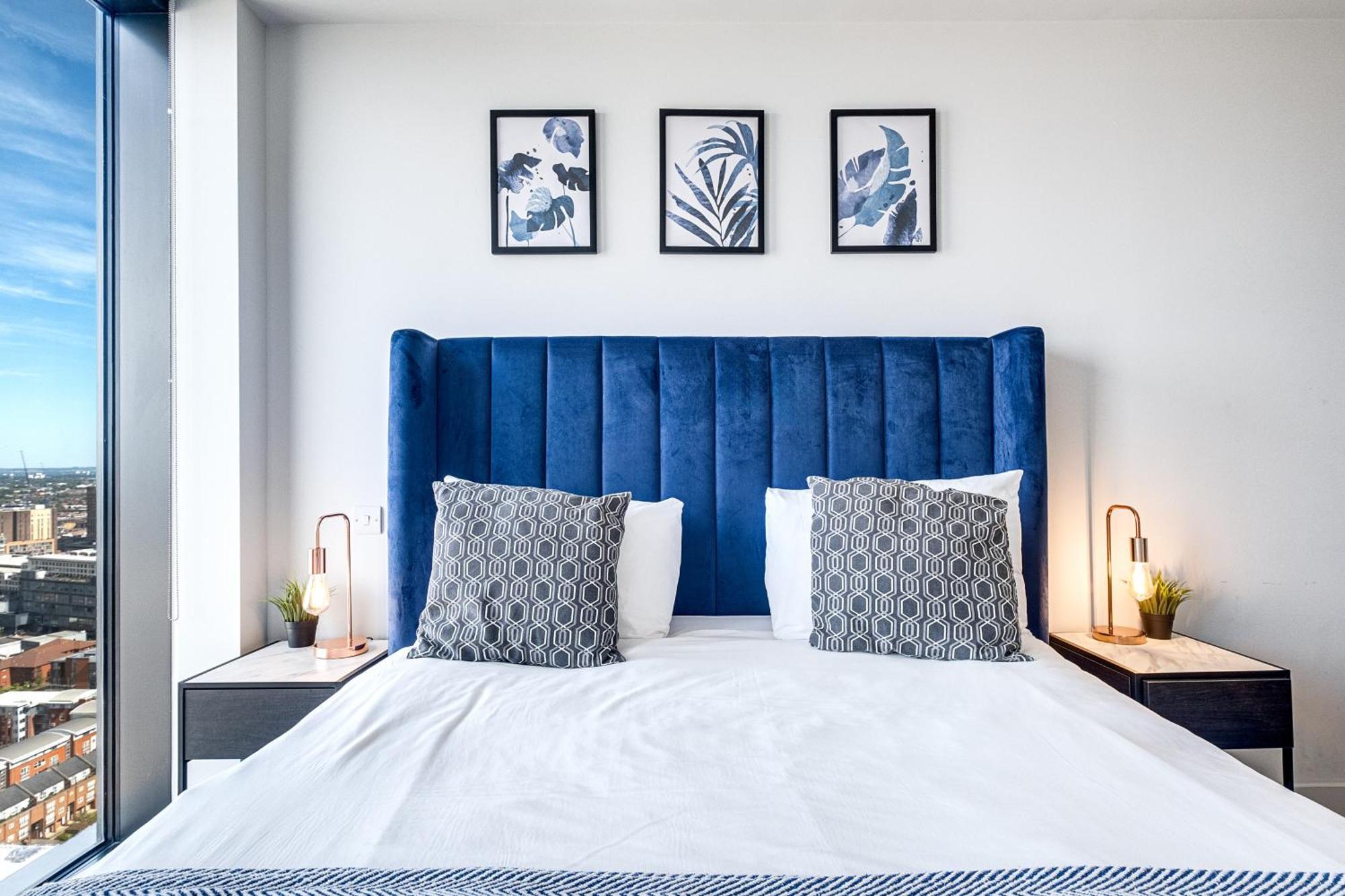 Mercian Luxury Serviced Apartments- Birmingham City Centre - Your Perfect Stay - Gym Rooftop Terrace Cinema Room エクステリア 写真