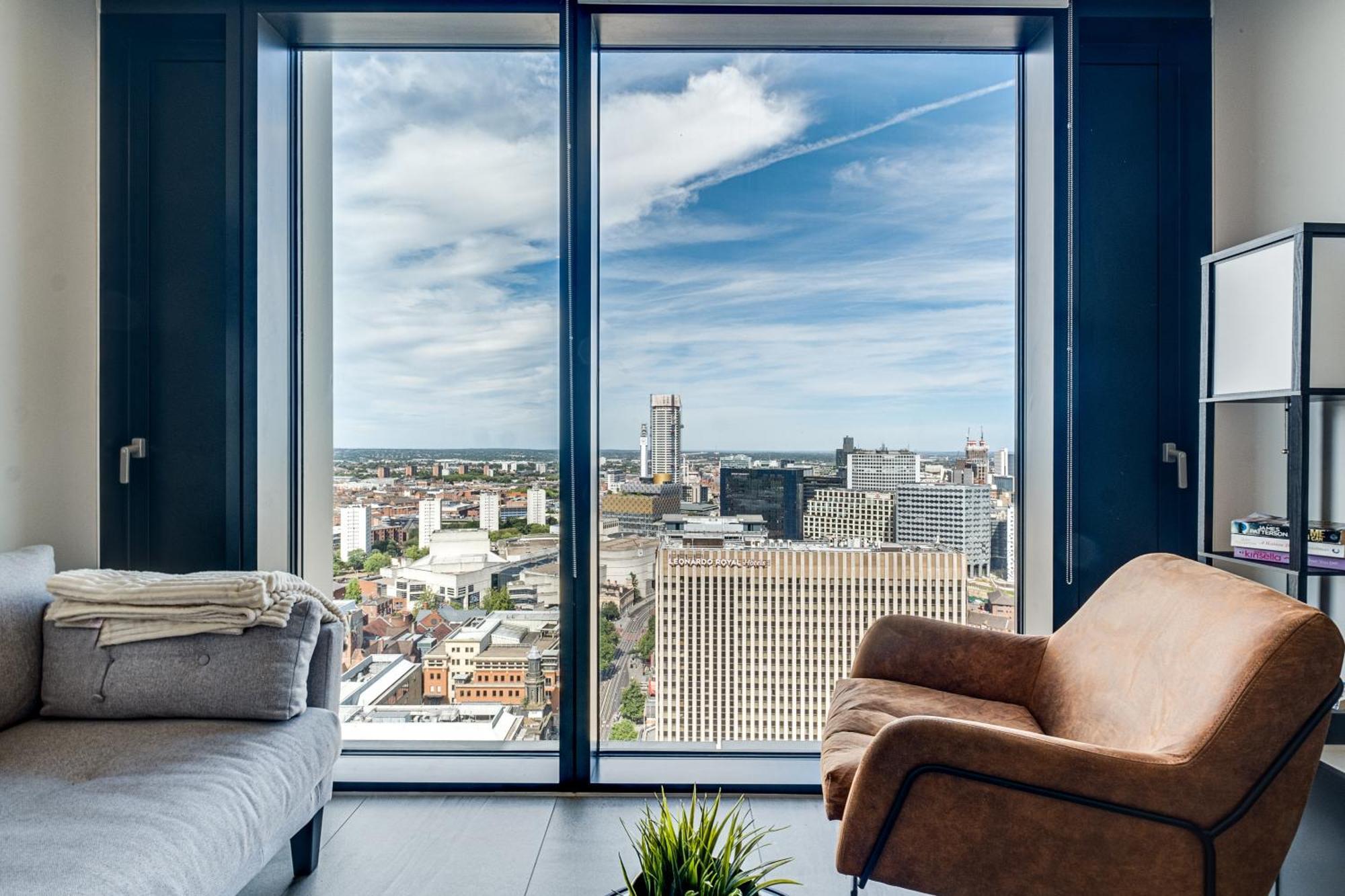 Mercian Luxury Serviced Apartments- Birmingham City Centre - Your Perfect Stay - Gym Rooftop Terrace Cinema Room エクステリア 写真