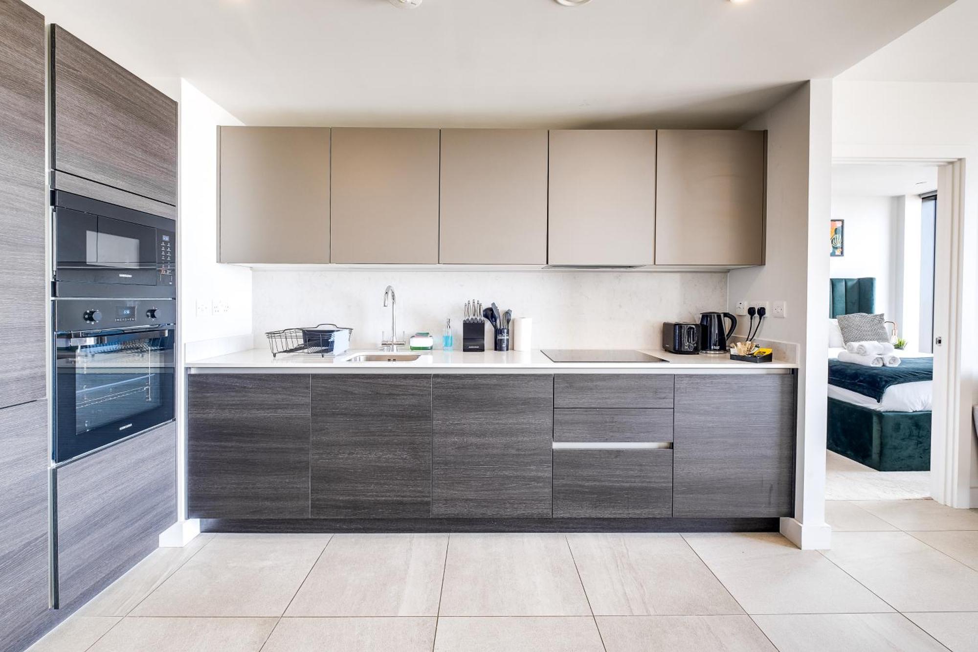 Mercian Luxury Serviced Apartments- Birmingham City Centre - Your Perfect Stay - Gym Rooftop Terrace Cinema Room エクステリア 写真